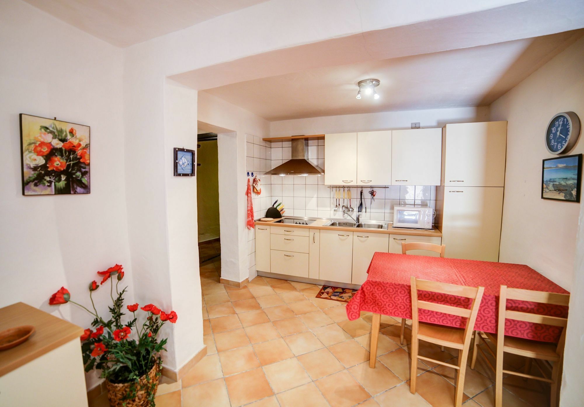 Delia Apartments San Teodoro  Eksteriør billede