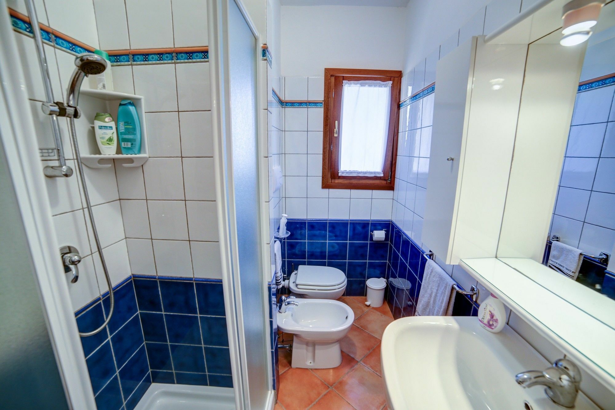 Delia Apartments San Teodoro  Eksteriør billede